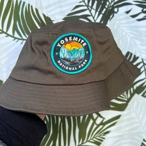 Yosemite National Park bucket hat NWT Olive drab brown color